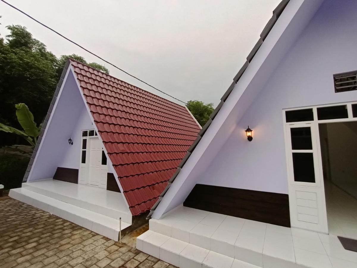 Seger Nusantara Kalisat Exterior photo